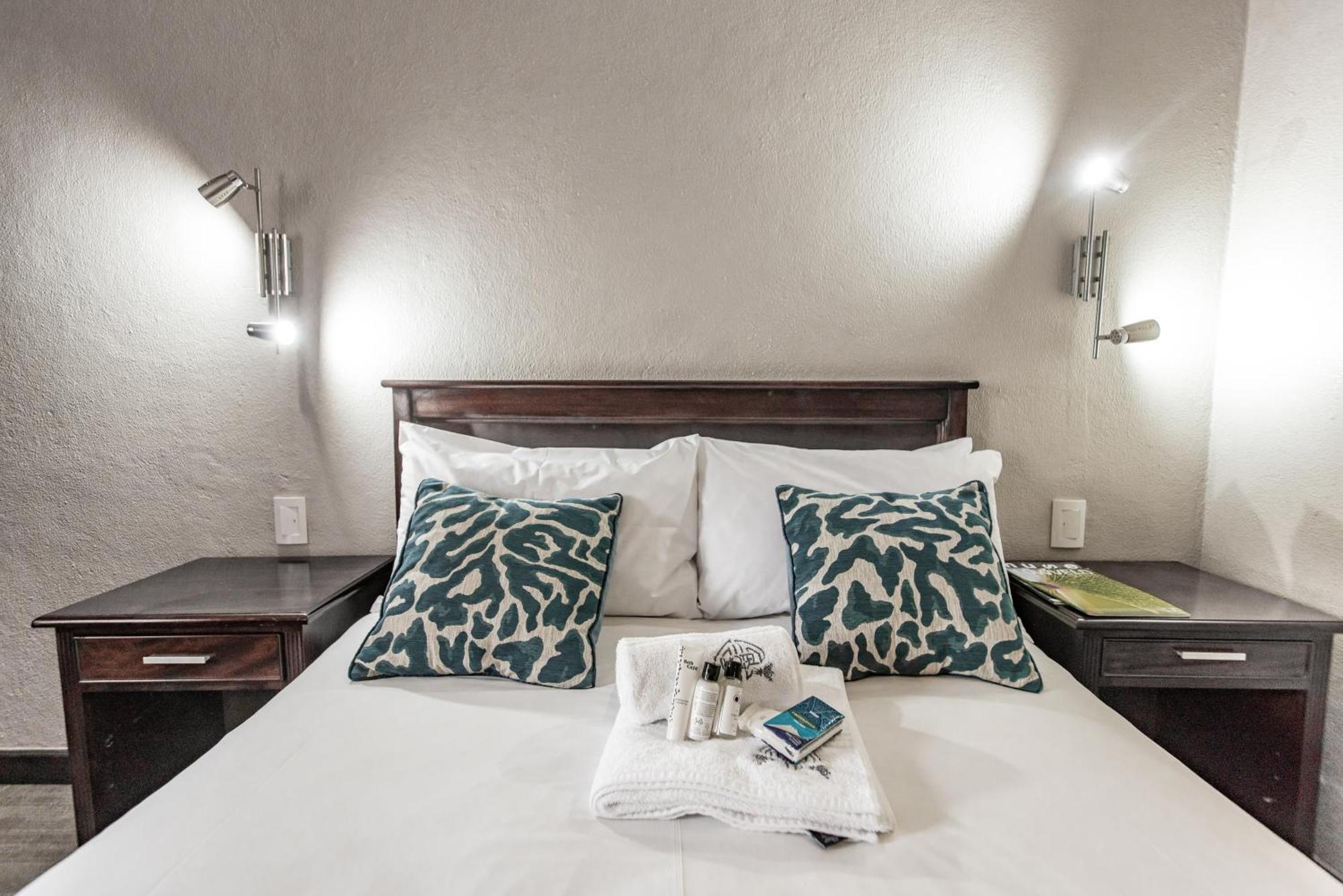 Hotel 247 @
